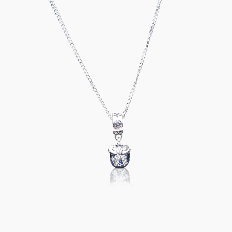 Snowflake Embossed Christmas ornament silver pendant with link chain